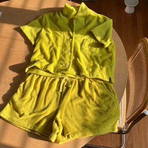 Everlane Terry Cloth set. Women’s Medium. Electric Green/Yellow